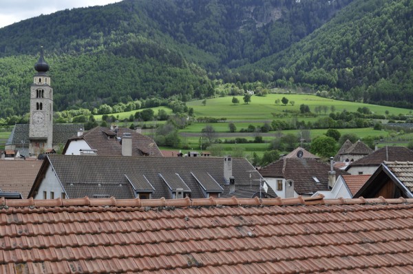 Blick von den Stadtmauern auf die Felder (©  gurschler)